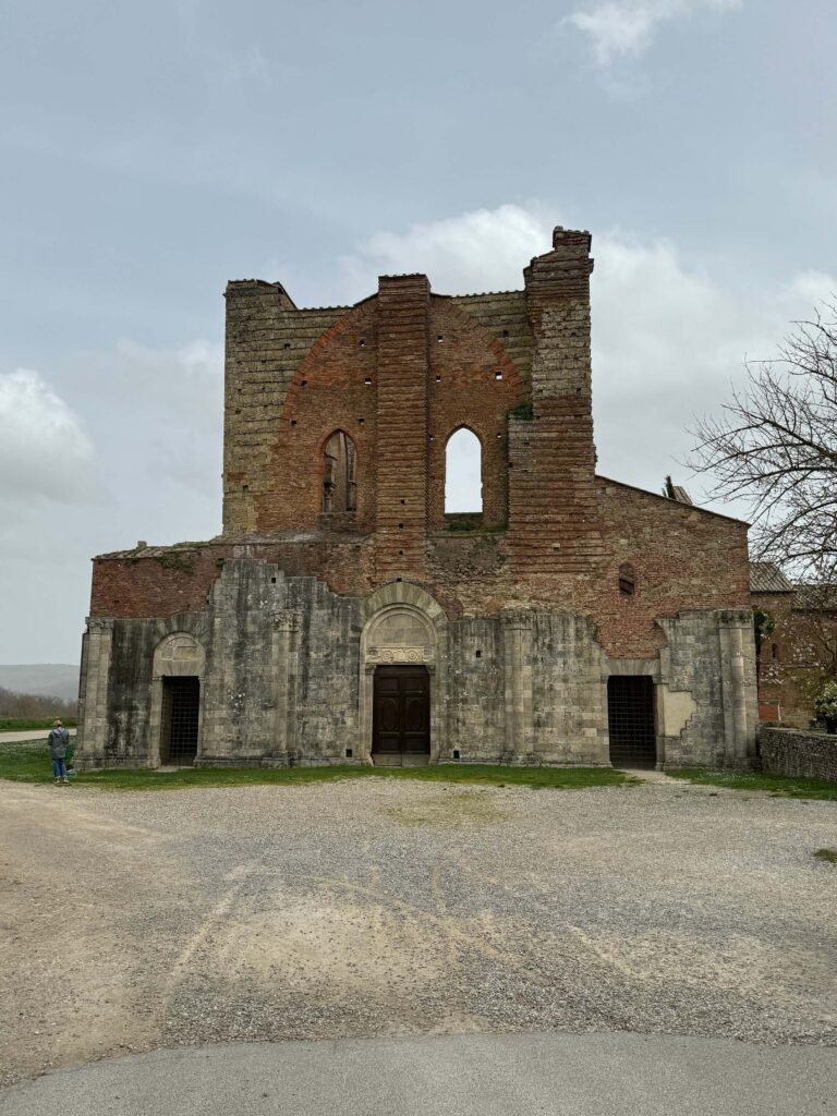 San Galgano přední pohled