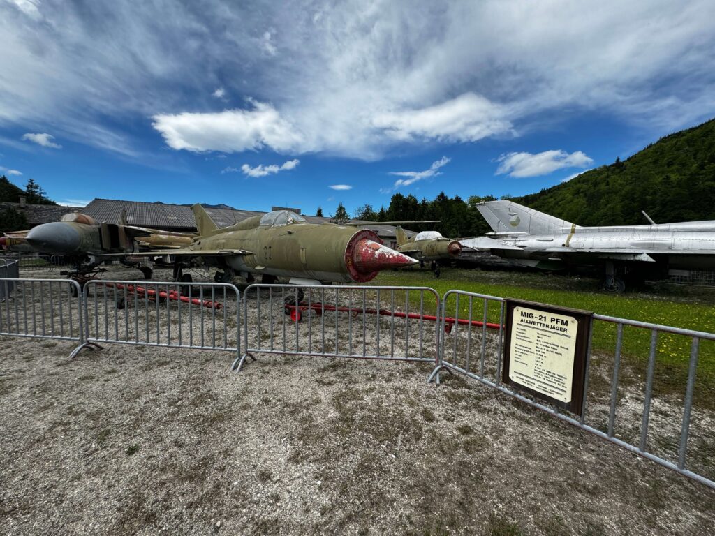 MIG-21